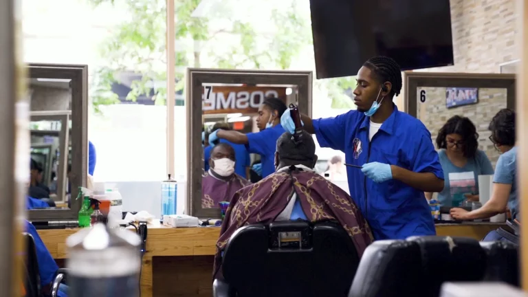 4 Months NYC's #1 Master Barber Program